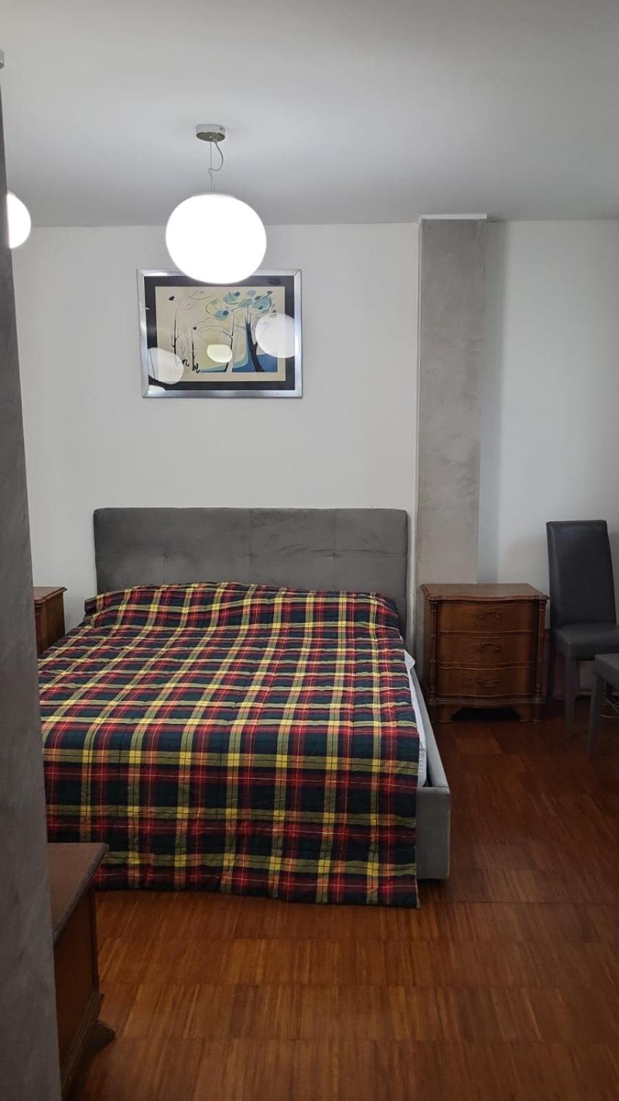 Lussuosa Villa Vicino Alla Stazione Caronno Pertusella Εξωτερικό φωτογραφία